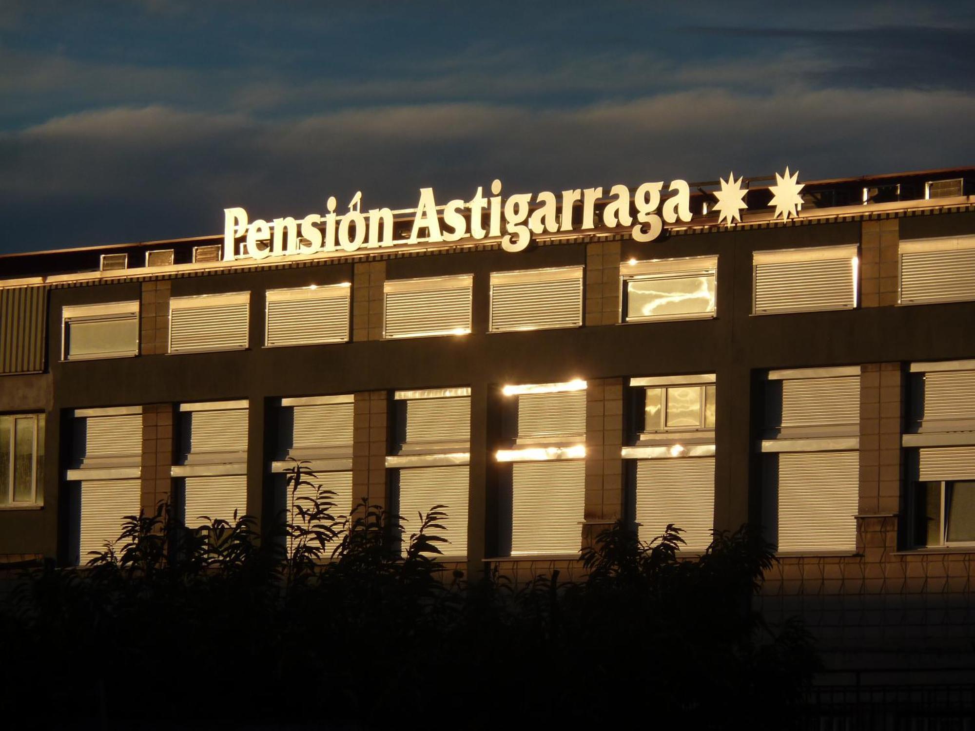 Pension Astigarraga Hotel Exterior photo